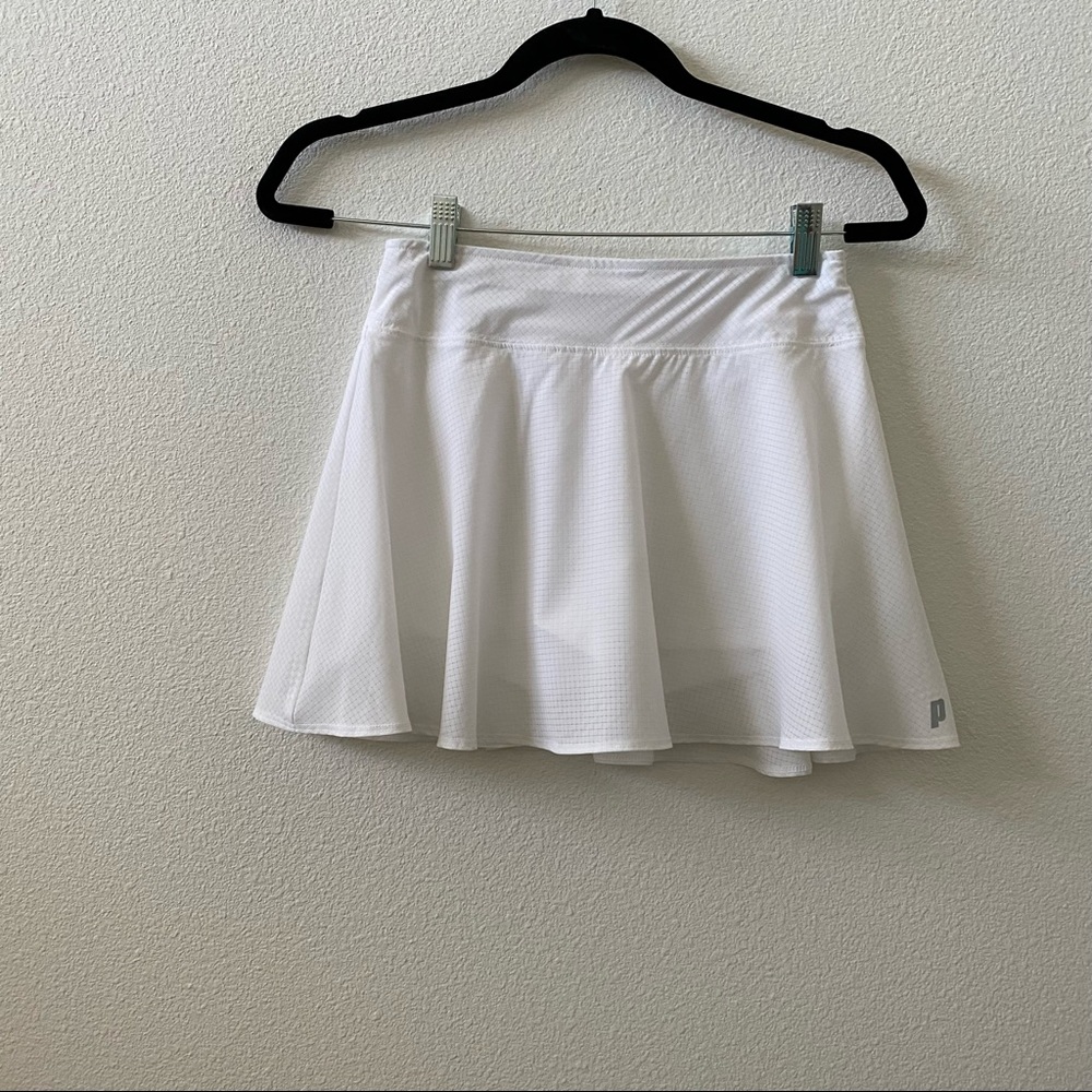 Active skirt